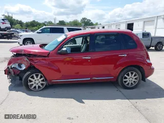 2010 Chrysler PT Cruiser Classic with VIN 3A4GY5F98AT144128, listed as a IAAI auction lot 41988958 with 124,914 mi miles. Bid and sale history available at carsss.com. Image 15.