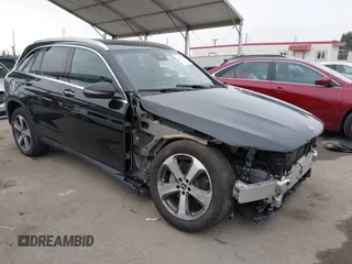 2022 Mercedes-Benz GLC 300 с VIN W1N0G8DBXNG110745, выставлен на аукционе IAAI как лот 42153488 с пробегом Не указан миль и . История ставок и продаж доступна на DreamBid. Изображение 1.