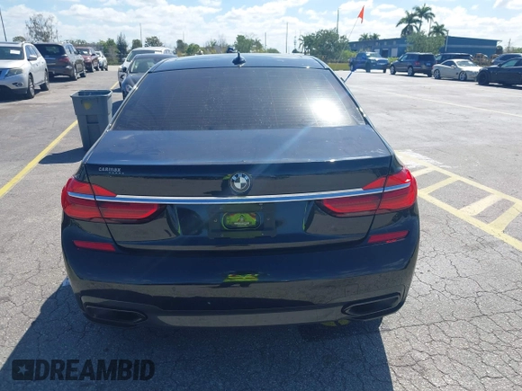 2016 BMW 7 Series 740i с VIN WBA7E2C51GG738889, выставлен на аукционе IAAI как лот 41838071 с пробегом 49 649 миль миль и . История ставок и продаж доступна на DreamBid. Изображение 16.