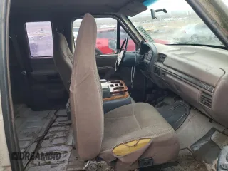 1992 Ford F-250 with VIN 1FTHX26M6NKA32015, listed as a Copart auction lot 87720755 with 226,056 mi miles and Salvage Title. Bid and sale history available at carsss.com. Image 10.