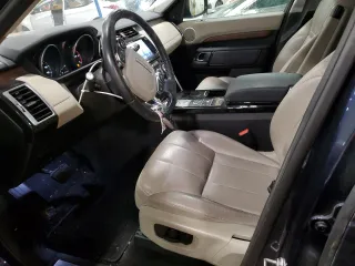 2017 Land Rover Discovery HSE with VIN SALRRBBK5HA038586, listed as a Copart auction lot 44490405 with 131,297 mi miles and Clean Title. Bid and sale history available at DreamBid. Image 7.
