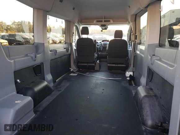 2017 Ford Transit XL с VIN 1FDZK1CM5HKB18028, выставлен на аукционе Copart как лот 82338464 с пробегом 78 286 миль миль и Списание • Salvage title. История ставок и продаж доступна на DreamBid. Изображение 10.