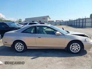 2001 Honda Accord EX with VIN 1HGCG22541A033075, listed as a IAAI auction lot 40200453 with 121,275 mi miles and . Bid and sale history available at DreamBid. Image 13.