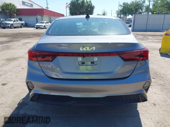 2024 Kia Forte LXS with VIN 3KPF24AD8RE726691, listed as a IAAI auction lot 42026037 with 27,816 mi miles and . Bid and sale history available at DreamBid. Image 17.