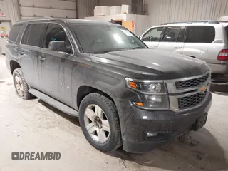2017 Chevrolet Tahoe LT z VIN 1GNSKBKC5HR216382, wystawiony jako IAAI lot #41452115 z przebiegiem 106 945 mil mil oraz . Historia ofert i sprzedaży dostępna na DreamBid. Obrazek 1.