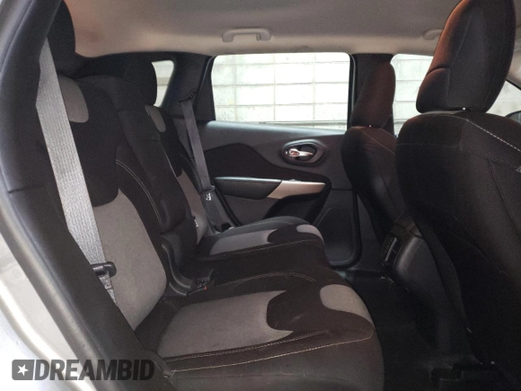2017 Jeep Cherokee Altitude with VIN 1C4PJMAS1HW646417, listed as a Copart auction lot 60907915 with 124,357 mi miles and Clean title. Bid and sale history available at DreamBid. Image 11.