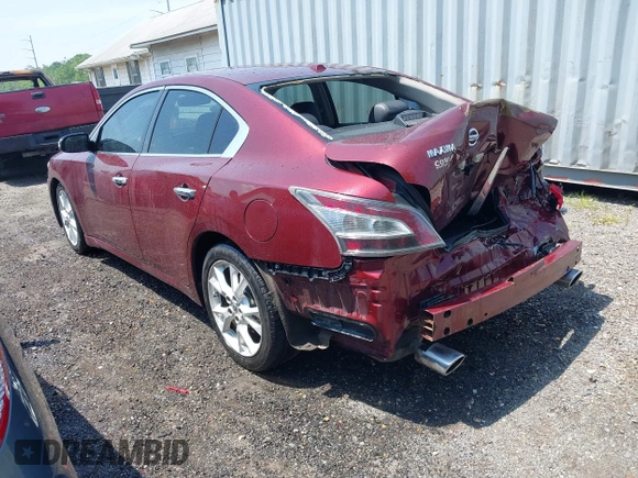 2013 Nissan Maxima S с VIN 1N4AA5AP6DC826890, выставлен на аукционе IAAI как лот 42284903 с пробегом 151 284 миль миль и . История ставок и продаж доступна на DreamBid. Изображение 3.