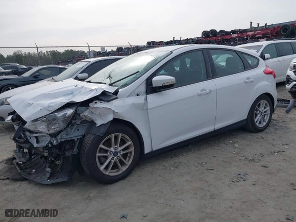 2016 Ford Focus SE with VIN 1FADP3K28GL389904, listed as a IAAI auction lot 41863648 with 93,514 mi miles. Bid and sale history available at carsss.com. Image 2.