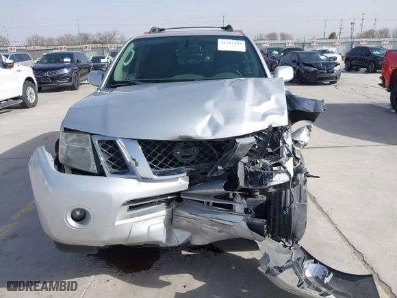 2012 Nissan Pathfinder SV with VIN 5N1AR1NN6CC639762, listed as a IAAI auction lot 41722242 with 166,175 mi miles. Bid and sale history available at carsss.com. Image 12.