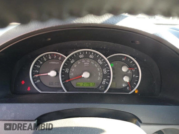 2007 Kia Sorento LX z VIN KNDJD736275669305, wystawiony jako Copart lot #85305954 z przebiegiem 217 513 mil mil oraz Szkoda całkowita • Salvage title. Historia ofert i sprzedaży dostępna na DreamBid. Obrazek 9.