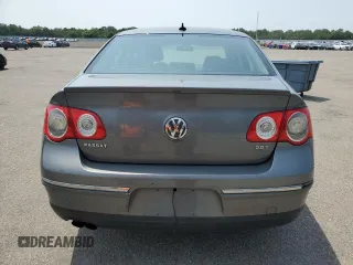 2008 Volkswagen Passat Komfort с VIN WVWAK73C68P082414, выставлен на аукционе Copart как лот 61903505 с пробегом 118 352 миль миль и Списание • Salvage title. История ставок и продаж доступна на DreamBid. Изображение 6.