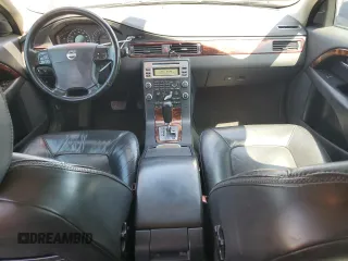2008 Volvo XC70 with VIN YV4BZ982181039241, listed as a Copart auction lot 54900185 with 285,834 mi miles and Salvage Title. Bid and sale history available at DreamBid. Image 8.
