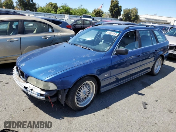2001 BMW 5 Series 525iAT with VIN WBADS43471GD84658, listed as a Copart auction lot 63564264 with 171,423 mi miles and Salvage Title. Bid and sale history available at carsss.com. Image 1.