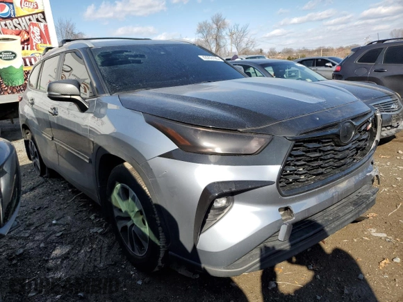 2023 Toyota Highlander L z VIN 5TDKDRAH5PS518845, wystawiony jako Copart lot #42203195 z przebiegiem 31 134 mil mil oraz Szkoda całkowita • Salvage title. Historia ofert i sprzedaży dostępna na DreamBid. Obrazek 4.