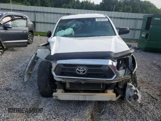 2015 Toyota Tacoma с VIN 5TFLU4EN3FX132165, выставлен на аукционе Copart как лот 62501525 с пробегом 180 887 миль миль и Списание • Salvage title. История ставок и продаж доступна на DreamBid. Изображение 5.