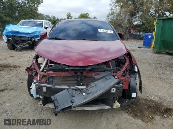 2019 Toyota C-HR XLE with VIN NMTKHMBX8KR092279, listed as a Copart auction lot 71925714 with 95,582 mi miles and Salvage Title. Bid and sale history available at DreamBid. Image 5.