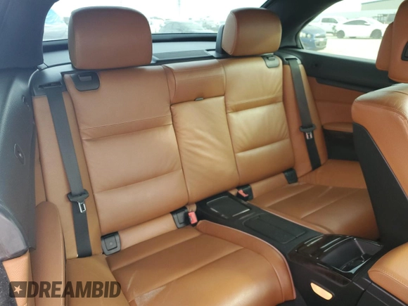 2012 BMW 3 Series 335i z VIN WBADX7C58CE744687, wystawiony jako Copart lot #83197624 z przebiegiem 157 416 mil mil oraz Szkoda całkowita • Salvage title. Historia ofert i sprzedaży dostępna na DreamBid. Obrazek 10.
