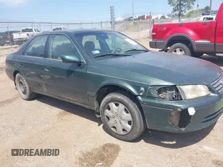2001 Toyota Camry CE with VIN 4T1BG22K91U038427, listed as a IAAI auction lot 41980946 with 151,145 mi miles. Bid and sale history available at carsss.com. Image 6.