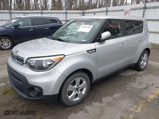 2019 Kia Soul with VIN KNDJN2A25K7687262, listed as a IAAI auction lot 42022198 with 100,727 mi miles. Bid and sale history available at carsss.com. Image 17.