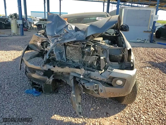 2020 Toyota Tacoma 4WD SR5 with VIN 5TFCZ5AN7LX217440, listed as a Copart auction lot 50466655 with 78,284 mi miles and Salvage Title. Bid and sale history available at carsss.com. Image 11.
