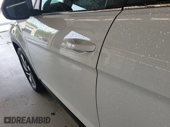 2024 Volkswagen Atlas SE с VIN 1V2HR2CAXRC555931, выставлен на аукционе IAAI как лот 42791731 с пробегом 26 459 миль миль и . История ставок и продаж доступна на DreamBid. Изображение 21.