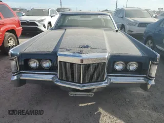 1971 Lincoln Continental with VIN 1Y89A822627, listed as a Copart auction lot 75398604 with 71,553 mi miles and Salvage Title. Bid and sale history available at DreamBid. Image 5.