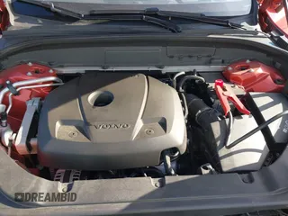 2019 Volvo XC60 Momentum с VIN LYV102RK3KB349115, выставлен на аукционе IAAI как лот 41679937 с пробегом 40 636 миль миль и . История ставок и продаж доступна на DreamBid. Изображение 10.
