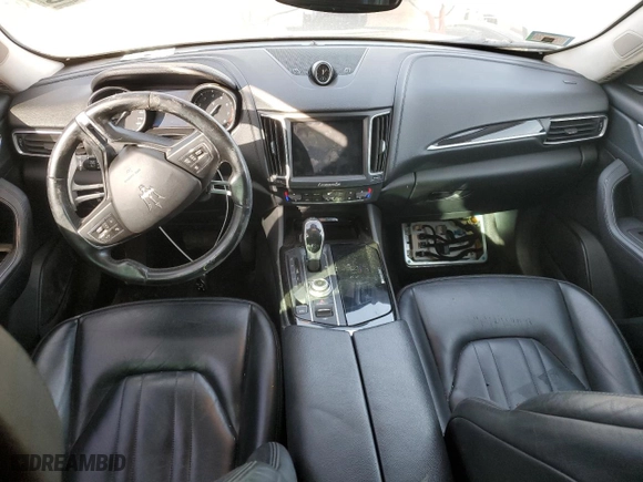 2017 Maserati Levante S with VIN ZN661YUA7HX195928, listed as a Copart auction lot 86385094 with NaN miles and Salvage Title. Bid and sale history available at carsss.com. Image 8.