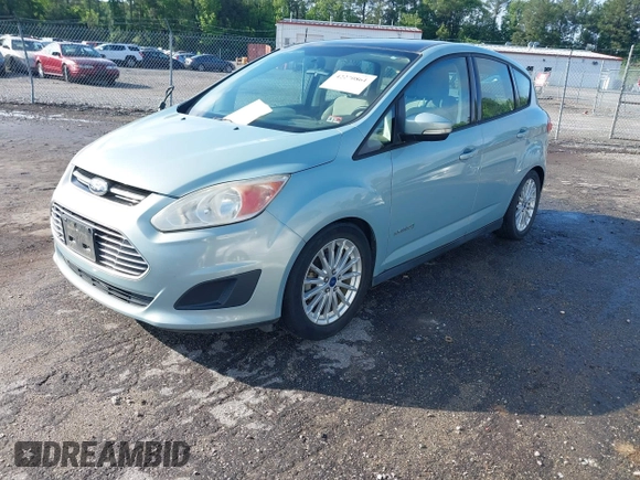 2013 Ford C-Max SE z VIN 1FADP5AU7DL500436, wystawiony jako IAAI lot #42270861 z przebiegiem 105 301 mil mil oraz . Historia ofert i sprzedaży dostępna na DreamBid. Obrazek 2.