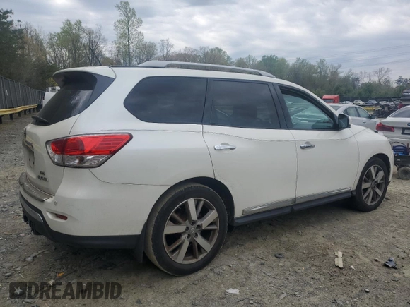 2016 Nissan Pathfinder Platinum with VIN 5N1AR2MM8GC623289, listed as a Copart auction lot 52255355 with 98,997 mi miles and Salvage title. Bid and sale history available at DreamBid. Image 3.