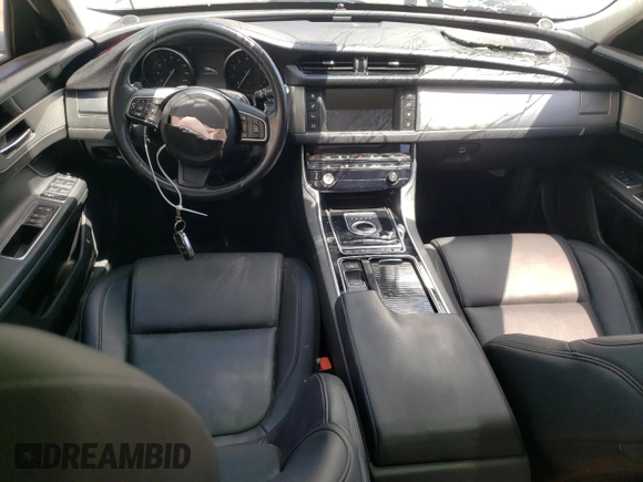 2016 Jaguar XF 35t Premium with VIN SAJBD4BV6GCY07825, listed as a Copart auction lot 69935104 with 79,654 mi miles and Salvage Title. Bid and sale history available at carsss.com. Image 8.