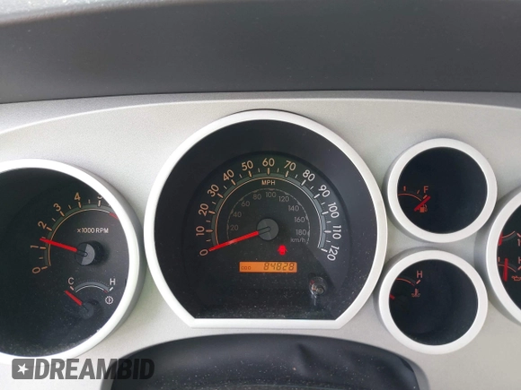2007 Toyota Tundra SR5 z VIN 5TFBT54117X005726, wystawiony jako IAAI lot #42105716 z przebiegiem 84 828 mil mil oraz . Historia ofert i sprzedaży dostępna na DreamBid. Obrazek 7.