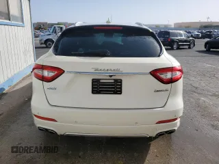 2018 Maserati Levante S with VIN ZN661YUL2JX302178, listed as a Copart auction lot 71066354 with 30,586 mi miles and Clean Title. Bid and sale history available at carsss.com. Image 6.