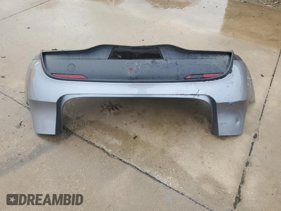2024 Tesla Model Y Performance with VIN 7SAYGDEF4RA326613, listed as a Copart auction lot 83467394 with 2,260 mi miles and Clean Title. Bid and sale history available at DreamBid. Image 12.