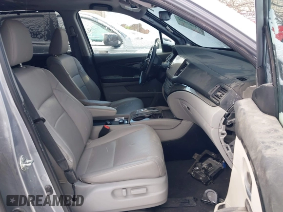 2021 Honda Pilot Elite with VIN 5FNYF6H02MB034165, listed as a IAAI auction lot 41365342 with 48,815 mi miles. Bid and sale history available at carsss.com. Image 5.