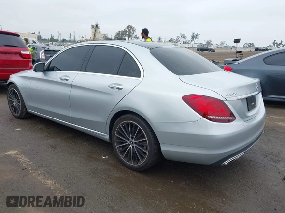 2021 Mercedes-Benz C 300 with VIN W1KWF8DB7MR647862, listed as a IAAI auction lot 42183785 with 29,462 mi miles and . Bid and sale history available at DreamBid. Image 3.
