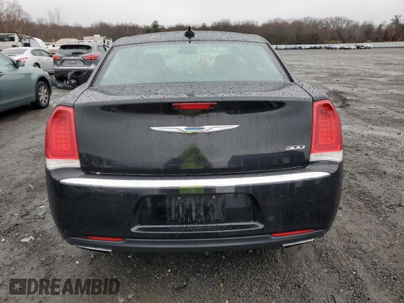 2018 Chrysler 300 Touring L with VIN 2C3CCAAG7JH168287, listed as a Copart auction lot 82120964 with 315,949 mi miles and Salvage Title. Bid and sale history available at carsss.com. Image 6.