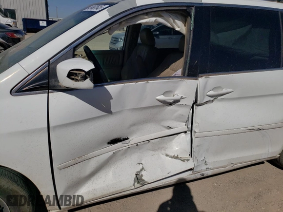 2007 Honda Odyssey Touring with VIN 5FNRL38887B027758, listed as a Copart auction lot 49492645 with 235,020 mi miles and Salvage Title. Bid and sale history available at DreamBid. Image 7.