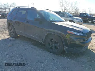 2018 Jeep Cherokee Latitude with VIN 1C4PJMCX8JD601680, listed as a IAAI auction lot 41442741 with 174,519 mi miles. Bid and sale history available at carsss.com. Image 1.