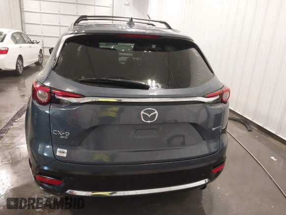 2022 Mazda CX-9 Grand Touring with VIN JM3TCBDY3N0619674, listed as a IAAI auction lot 41609191 with 32,722 mi miles and . Bid and sale history available at carsss.com. Image 17.