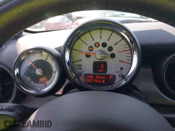 2012 MINI Convertible S с VIN WMWZP3C52CT550179, выставлен на аукционе IAAI как лот 42046285 с пробегом 87 718 миль миль и . История ставок и продаж доступна на DreamBid. Изображение 7.