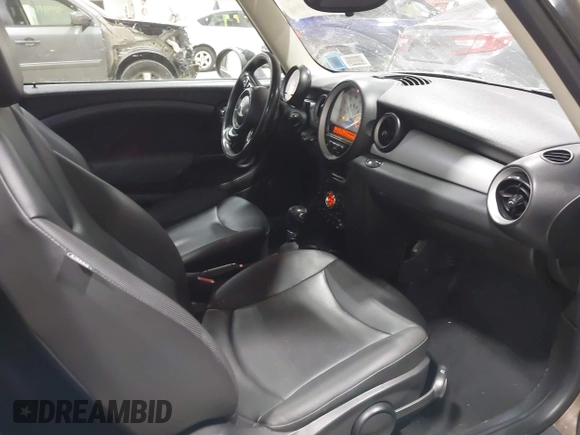 2012 MINI Hardtop with VIN WMWSU3C53CT260043, listed as a IAAI auction lot 41650247 with 180,711 mi miles and . Bid and sale history available at DreamBid. Image 5.