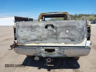 2002 Ford F-150 XL with VIN 1FTRX17L02NB15843, listed as a IAAI auction lot 41836759 with 1 mi miles. Bid and sale history available at carsss.com. Image 13.