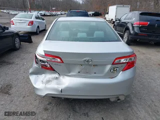2012 Toyota Camry L with VIN 4T1BF1FK8CU071560, listed as a IAAI auction lot 38211313 with 123,274 mi miles. Bid and sale history available at carsss.com. Image 16.