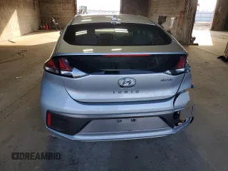 2020 Hyundai Ioniq SE with VIN KMHC75LJ2LU060719, listed as a Copart auction lot 81160044 with 44,770 mi miles and Salvage title. Bid and sale history available at DreamBid. Image 6.