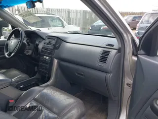 2005 Honda Pilot EX-L with VIN 5FNYF18625B062816, listed as a IAAI auction lot 42221428 with 258,651 mi miles and . Bid and sale history available at DreamBid. Image 5.
