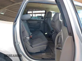 2015 Chevrolet Traverse LT with VIN 1GNKRGKD1FJ124831, listed as a IAAI auction lot 41994262 with 147,224 mi miles. Bid and sale history available at carsss.com. Image 8.