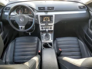 2013 Volkswagen CC Sport with VIN WVWBP7AN2DE565768, listed as a Copart auction lot 42983495 with 167,417 mi miles and Clean Title. Bid and sale history available at carsss.com. Image 8.