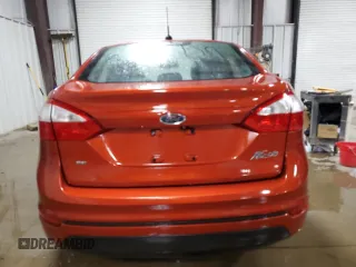 2018 Ford Fiesta SE z VIN 3FADP4BJ6JM111540, wystawiony jako Copart lot #55942855 z przebiegiem 75 121 mil mil oraz Szkoda całkowita • Salvage title. Historia ofert i sprzedaży dostępna na DreamBid. Obrazek 6.