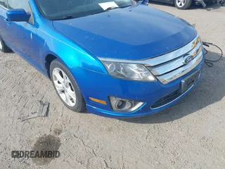 2012 Ford Fusion SE with VIN 3FAHP0HA9CR128582, listed as a IAAI auction lot 42102172 with 194,162 mi miles. Bid and sale history available at carsss.com. Image 6.